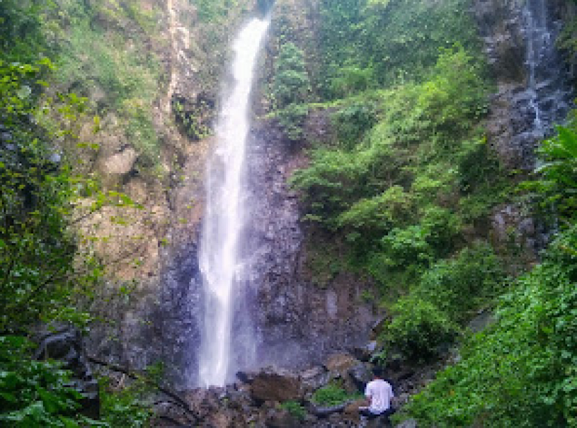 Wisata Air Terjun di Kampung Halaman Suami Raisa