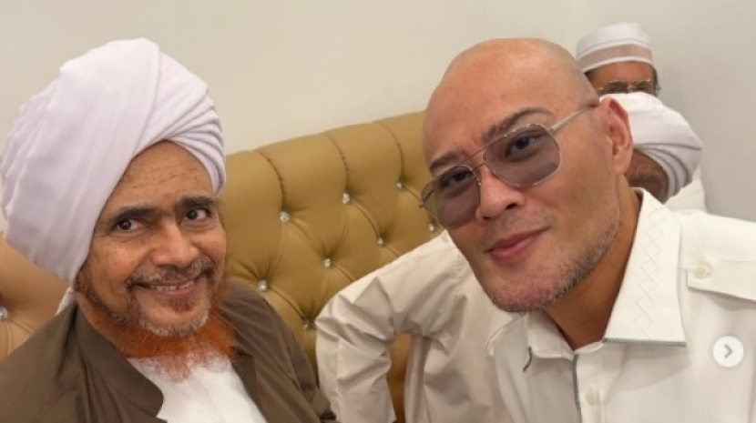 Cerita Deddy Corbuzier Disuapi Habib Umar bin Hafidz