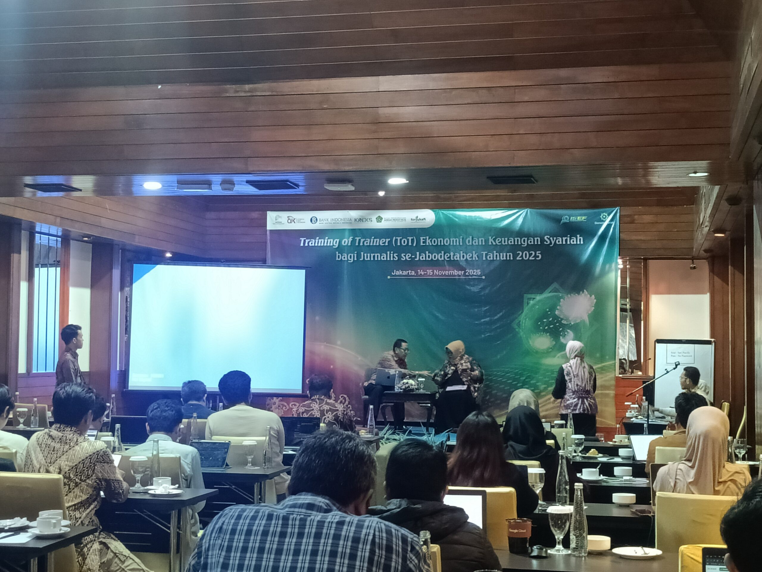 Kolaborasi BI dan Forjukafi: Akselerasi Ekonomi Syariah Indonesia Menuju Puncak Dunia 2029